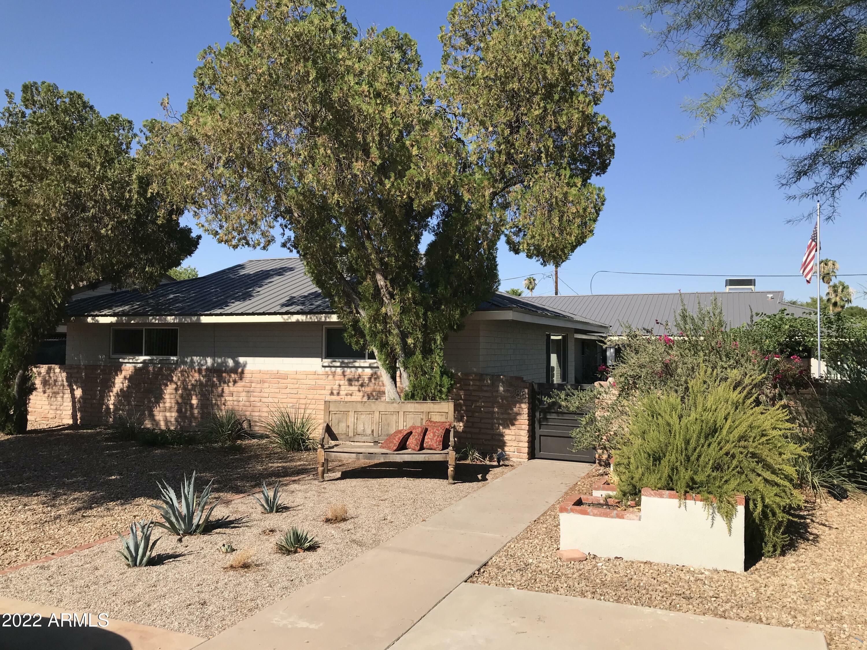 Property Photo: 288 N Hartford Street 2 AZ 85225