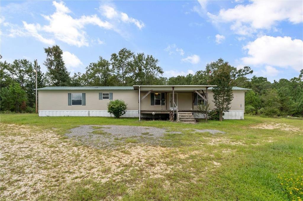 Property Photo: 2218 County Road 1 AL 36518