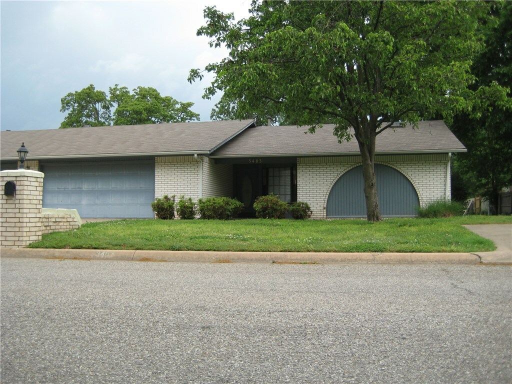 Property Photo:  3403 W Beechwood Drive  AR 72756 