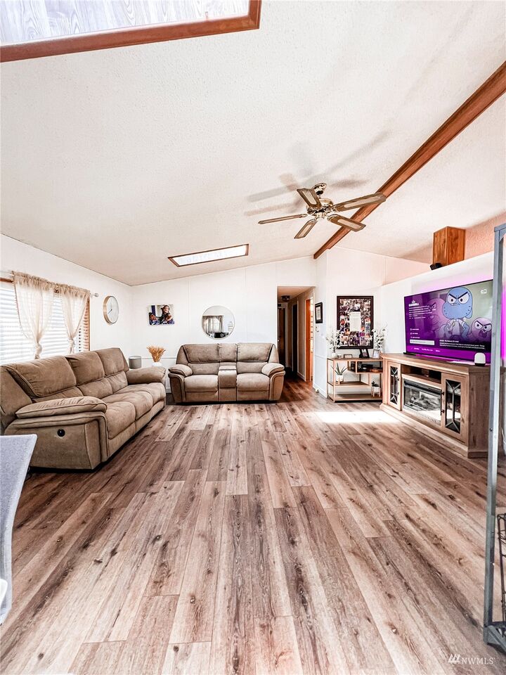 Property Photo:  1120 S 25th Street 32  WA 98274 