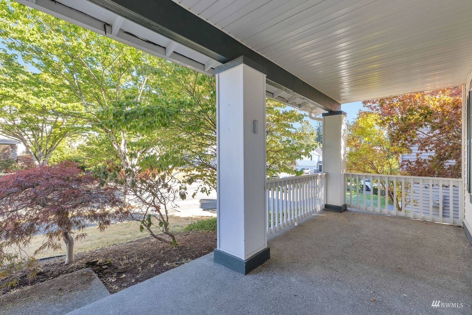 Property Photo: 26225 232nd Place SE WA 98038