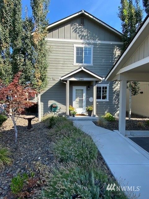 Property Photo:  2153 Roper Lane  WA 98801 