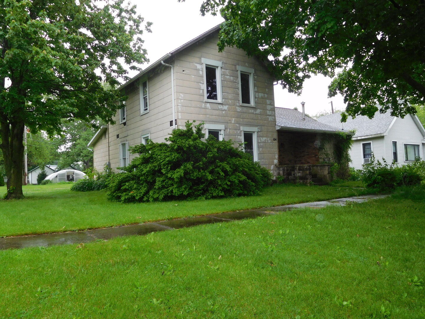 Property Photo:  104 South Street  IL 60934 