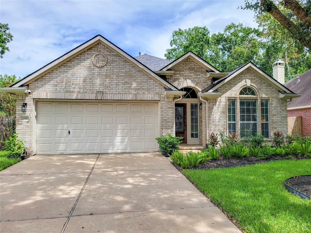 Property Photo: 2850 Five Oaks Drive TX 77459