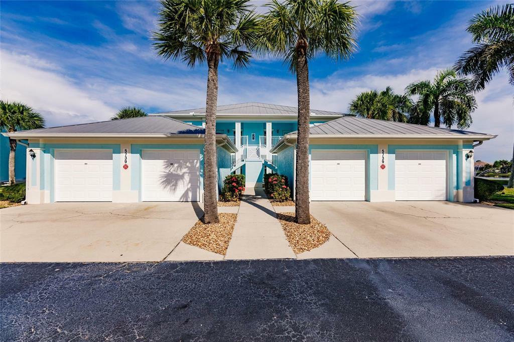 Property Photo:  5739 Sabal Trace Drive 102bd5  FL 34287 