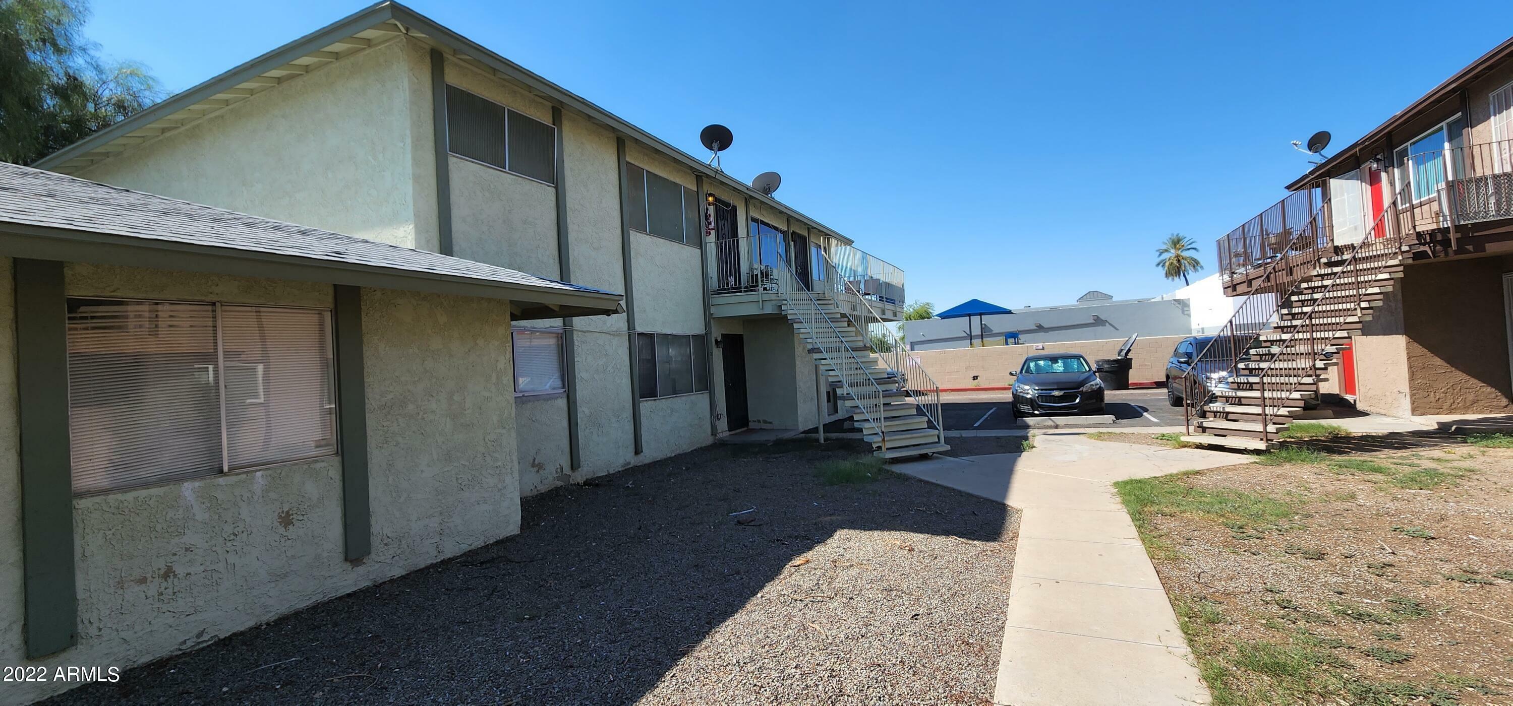 Property Photo: 3339 W Harmont Drive AZ 85051