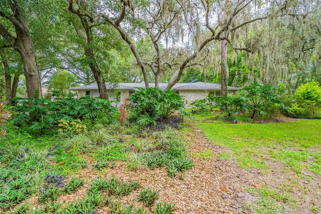 Property Photo:  1476 Glenmore Drive  FL 32712 