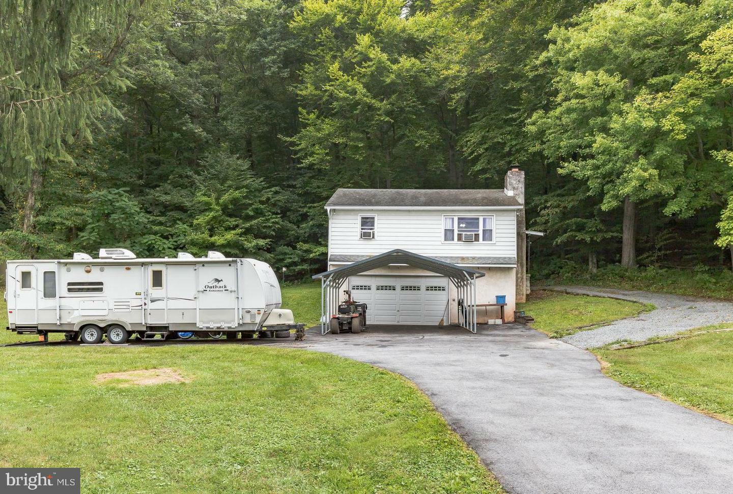 Property Photo:  2465 Harmonyville Road  PA 19520 