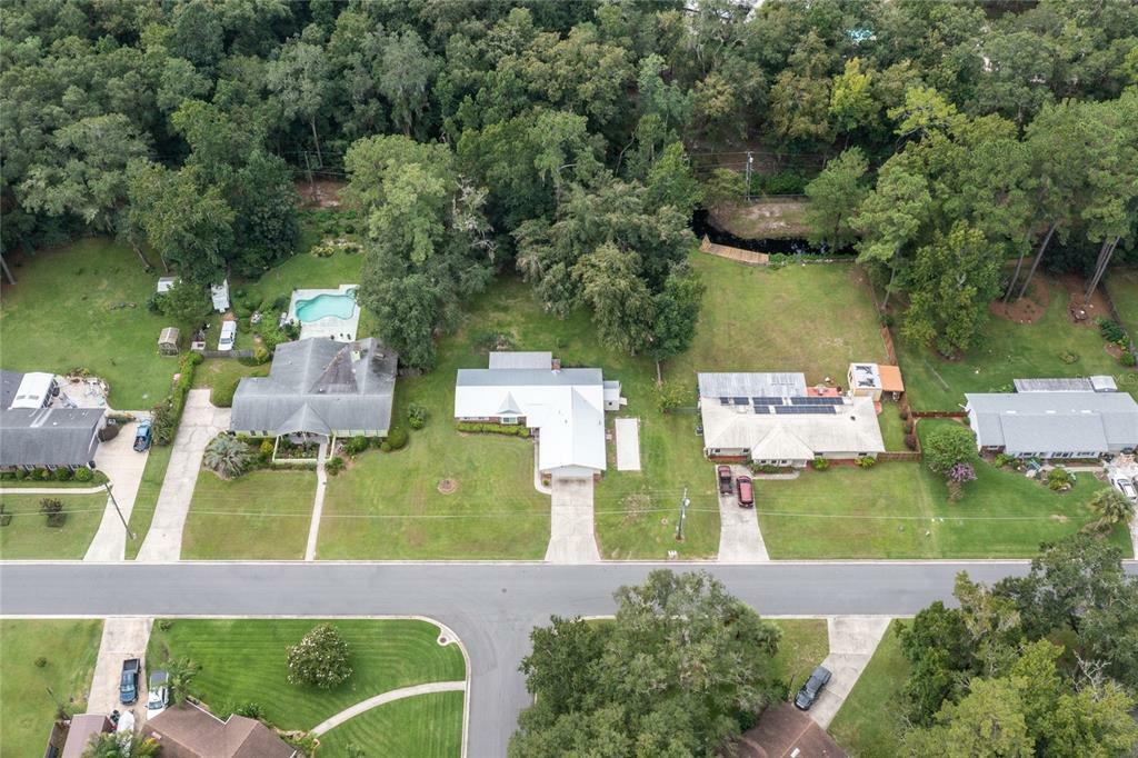 Property Photo:  4111 NW 46th Avenue  FL 32606 