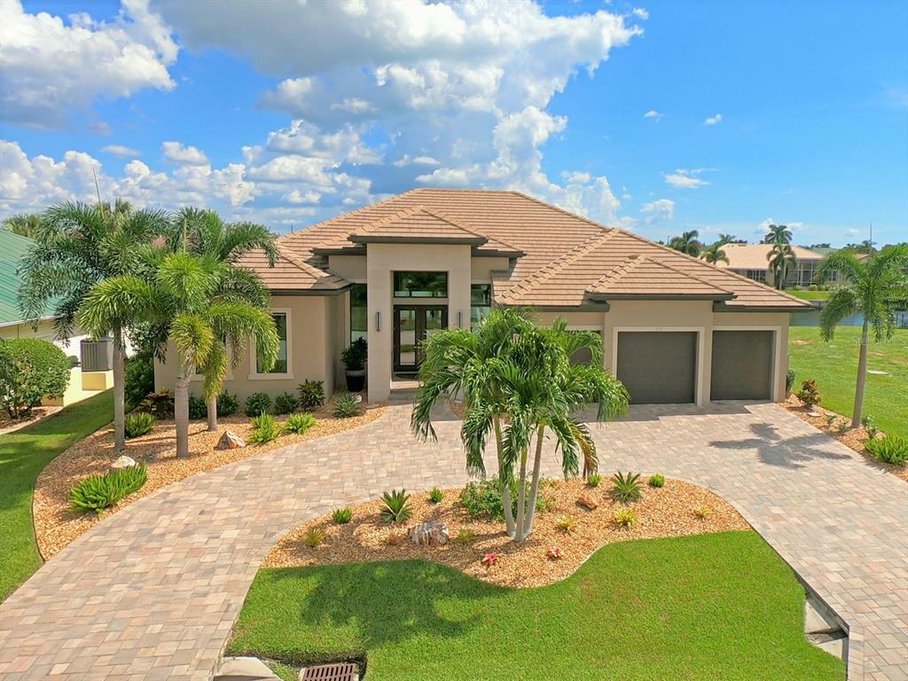 Property Photo:  117 Great Isaac Court  FL 33950 