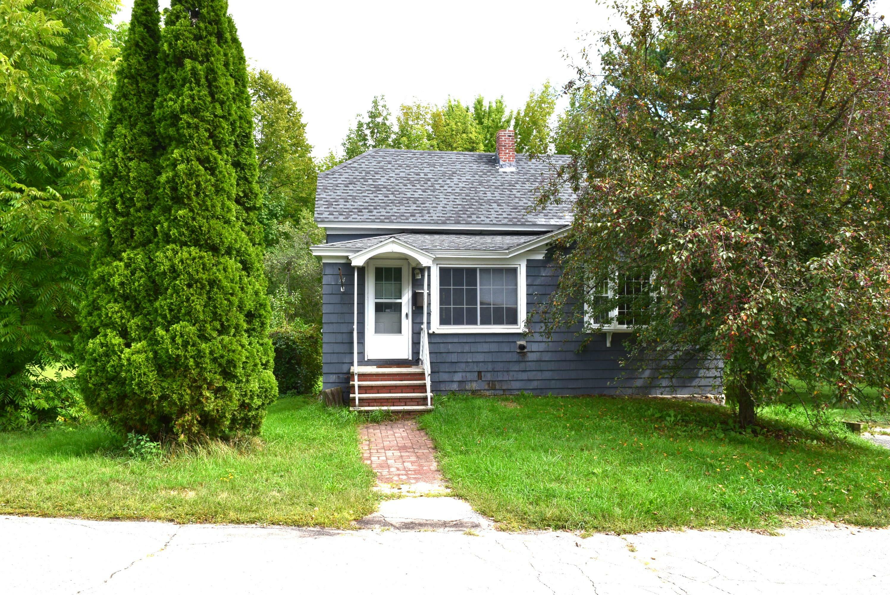 Property Photo: 14 Johnson Street ME 04240