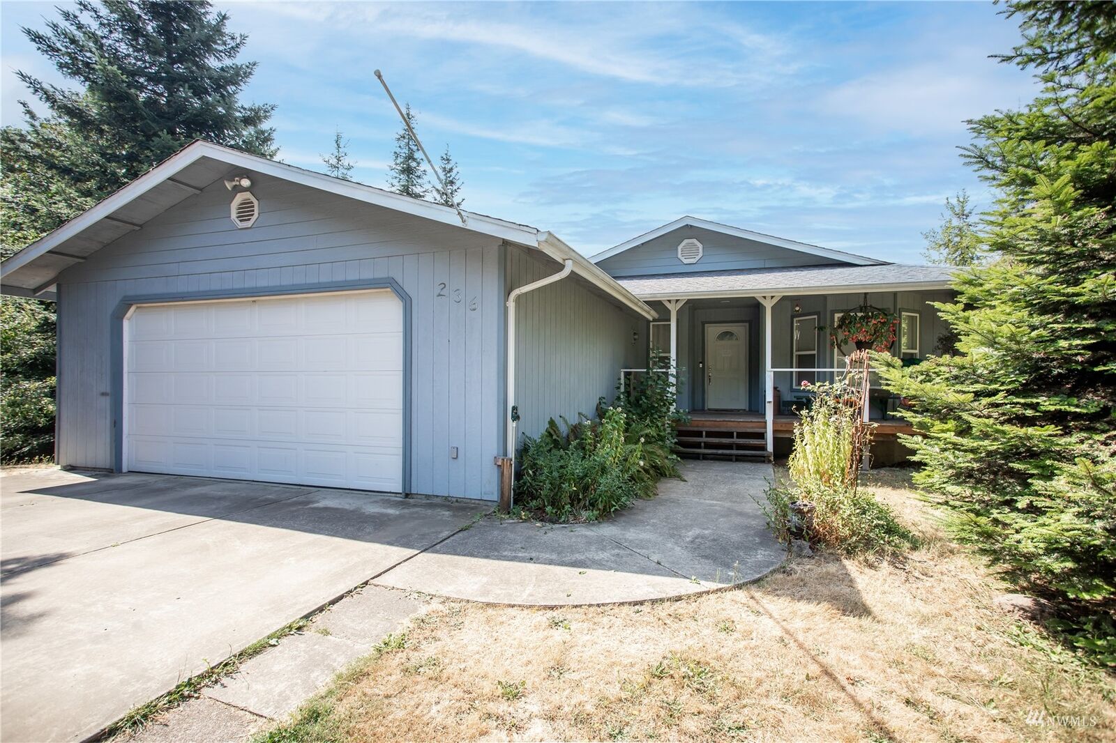 Property Photo:  236 Rae Road  WA 98626 