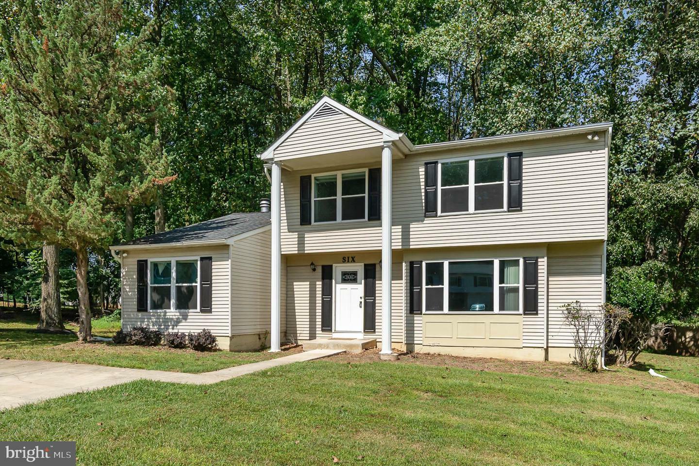 Property Photo: 6 Ensenada Court MD 21133