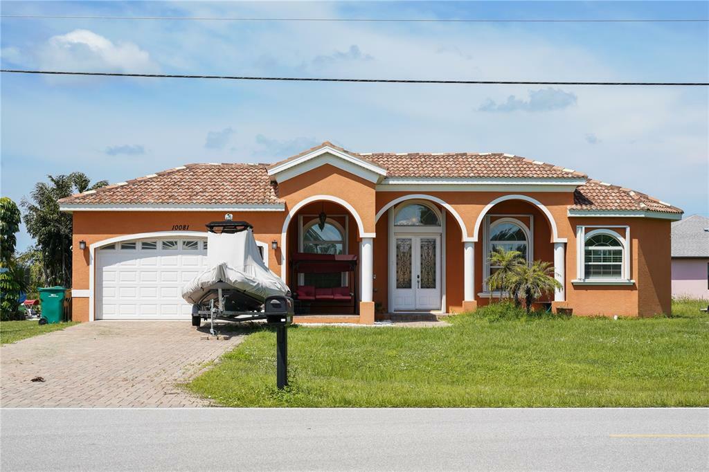 Property Photo: 10081 St Paul Drive FL 33981