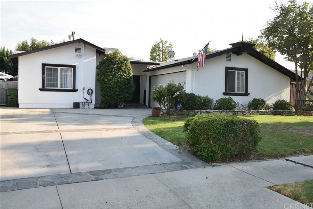 24118 Mobile Street  West Hills CA 91307 photo