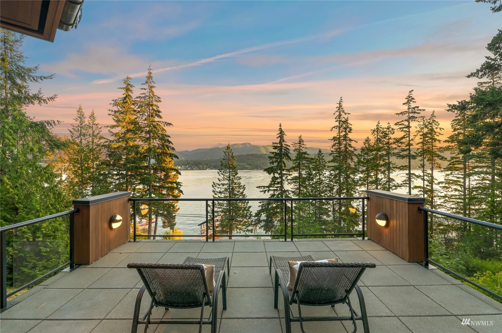 Property Photo:  2920 Northshore Road  WA 98226 