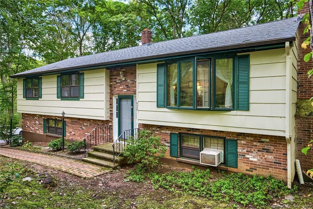 Property Photo: 529 Maple Hill Road CT 06437