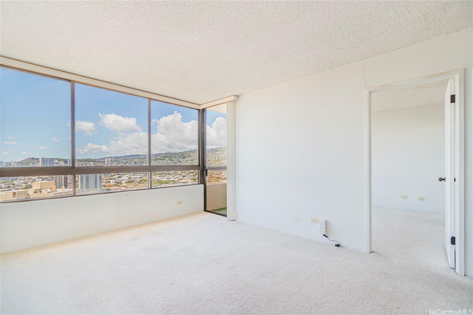 Property Photo:  2499 Kapiolani Boulevard 2606  HI 96826 