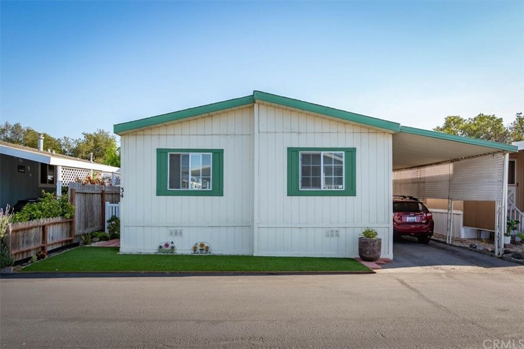 Property Photo:  2400 Cienaga Street 34  CA 93445 