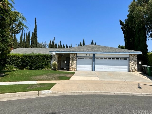 Property Photo:  1471 N Navarro Place  CA 92869 