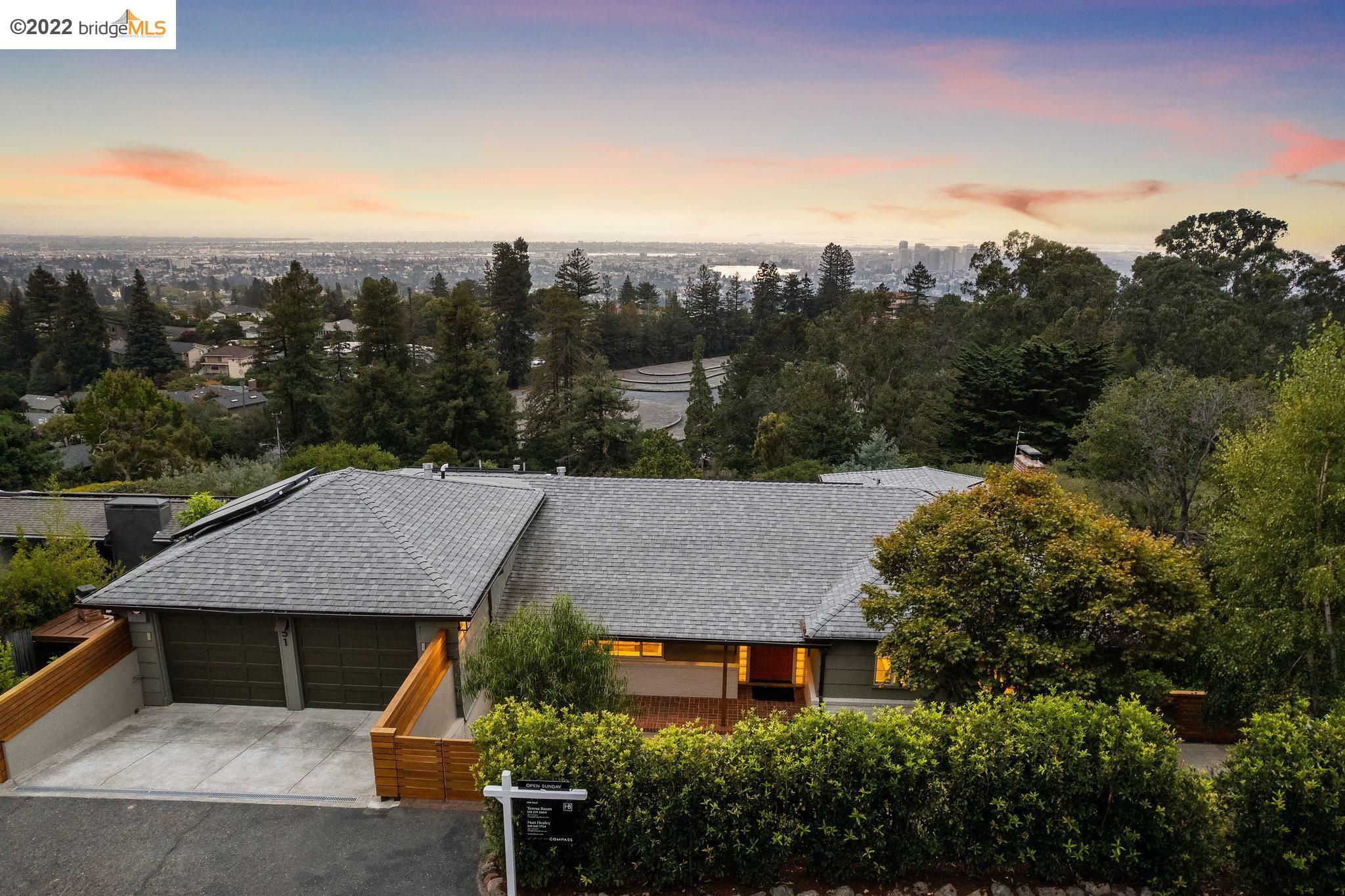 Property Photo:  51 Lane Court  CA 94611 