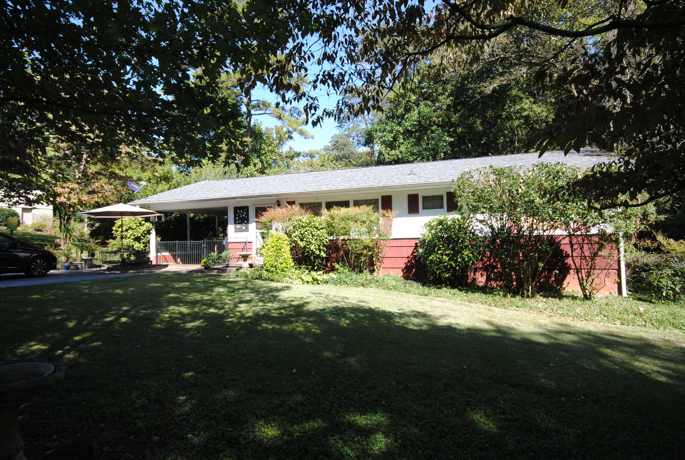 Property Photo:  1213 Huntington Rd  TN 37919 