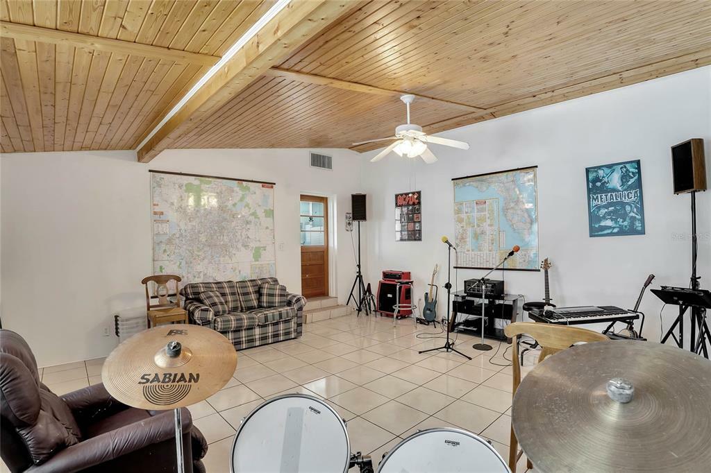 Property Photo:  230 N Washington Avenue  FL 32703 