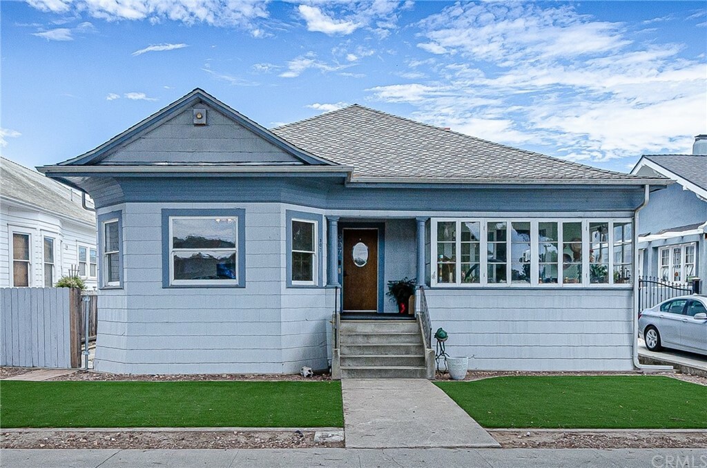 Property Photo: 307 S H Street CA 93436