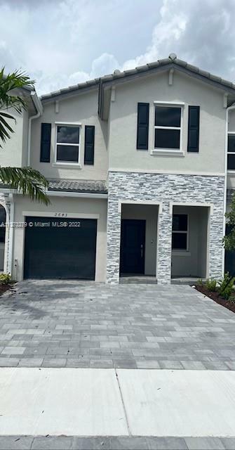 Property Photo: 2643 SE 11 Street 2643 FL 33035