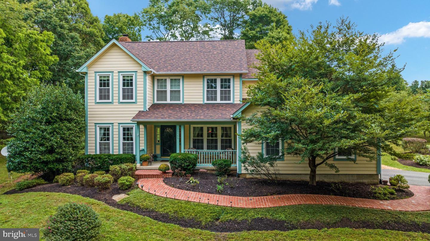 Property Photo:  35595 Windover Hill Lane  VA 20141 