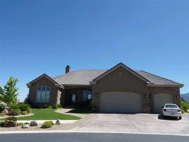 Property Photo:  617 S Cove Dr  UT 84720 