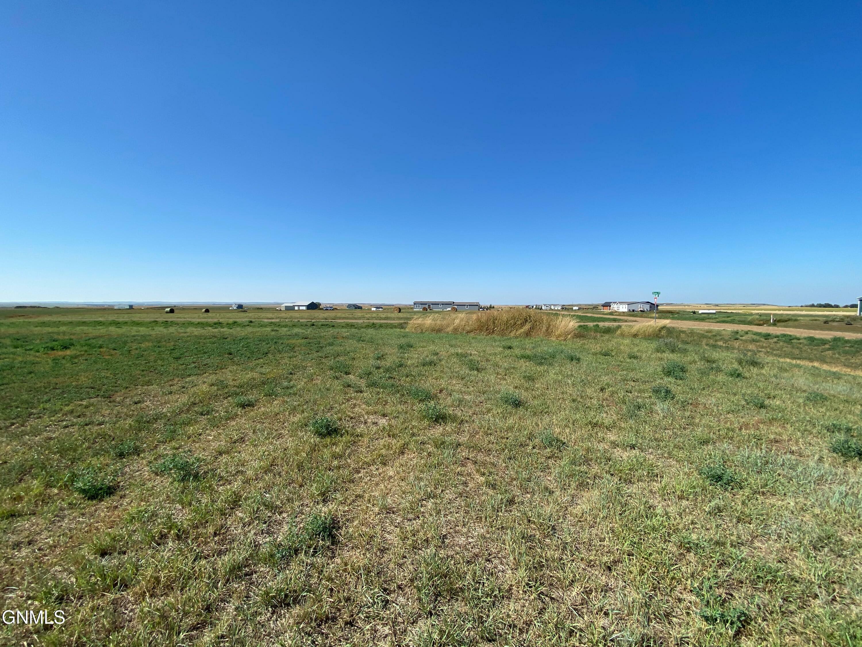 Property Photo:  2266 Pony Express Drive  ND 58554 