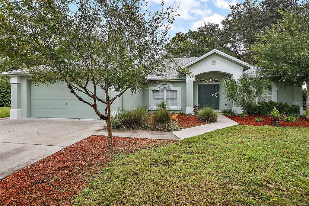 Property Photo:  728 Boitnott Lane  FL 33513 