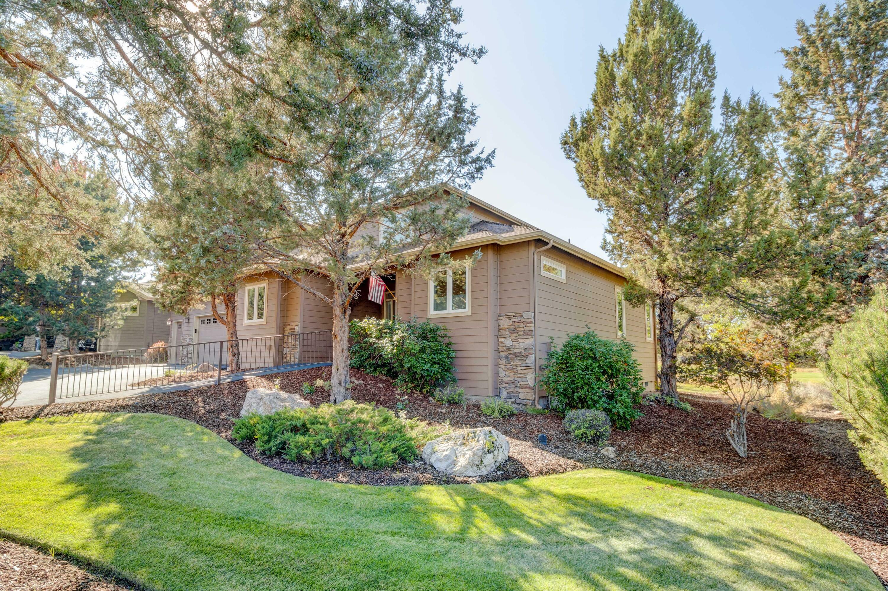 Property Photo: 645 Nutcracker Drive OR 97756