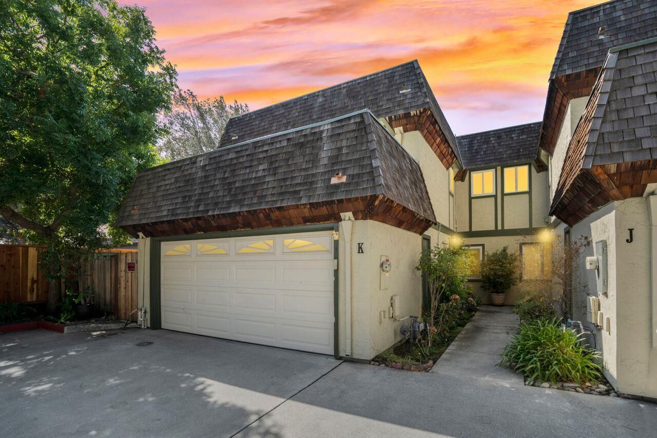 Property Photo:  265 South Bayview K  CA 94086 