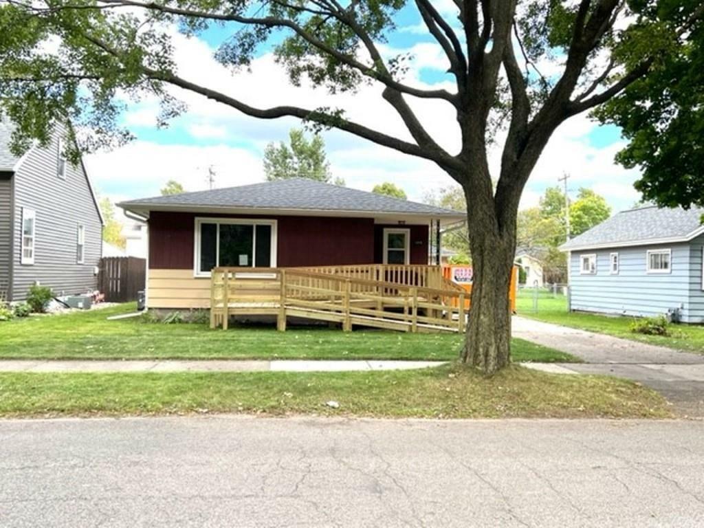 1215 South 12th Avenue  Wausau WI 54401 photo