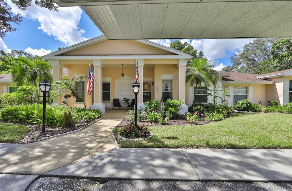 Property Photo:  303 Kinneret Way  FL 33573 