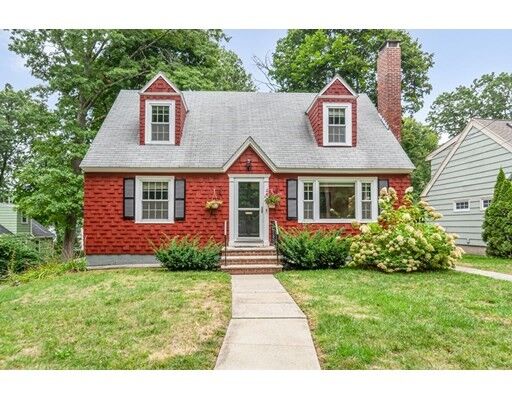 Property Photo:  124 Park Ave East  MA 01852 