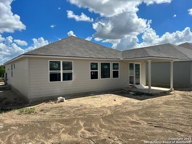 Property Photo: 7133 Walkers Loop TX 78233