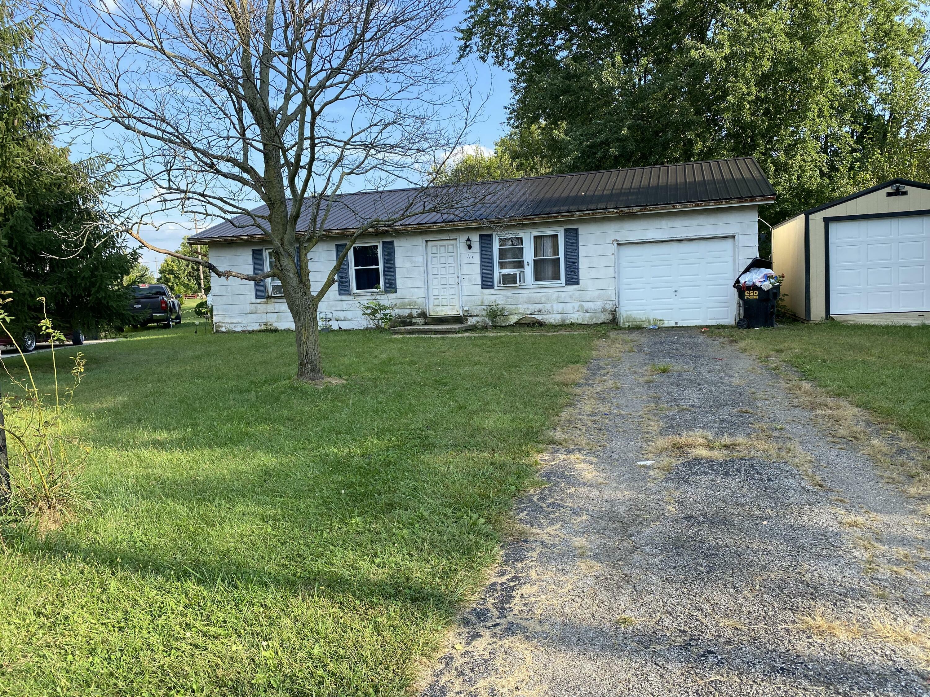 115 Woodsview Court  Jeffersonville OH 43128 photo