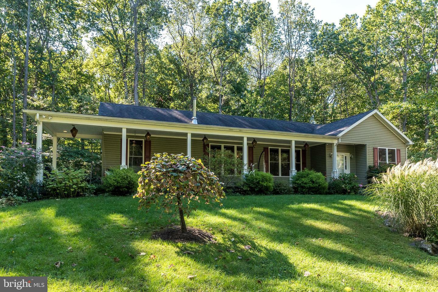 Property Photo:  101 Woodland Drive  PA 18972 