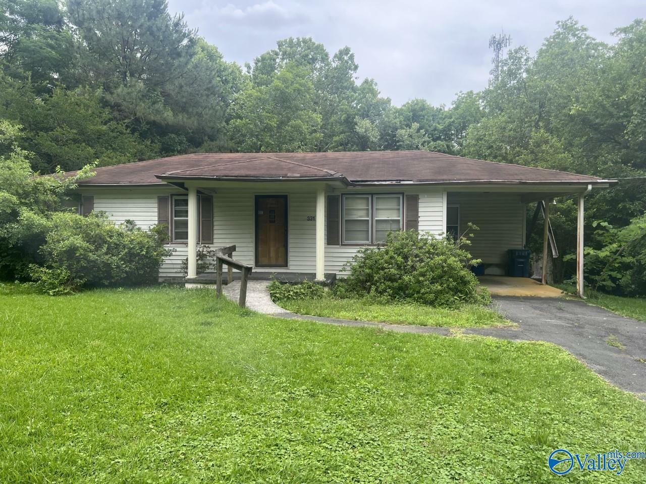 Property Photo:  331 2nd Avenue NW  AL 35016 