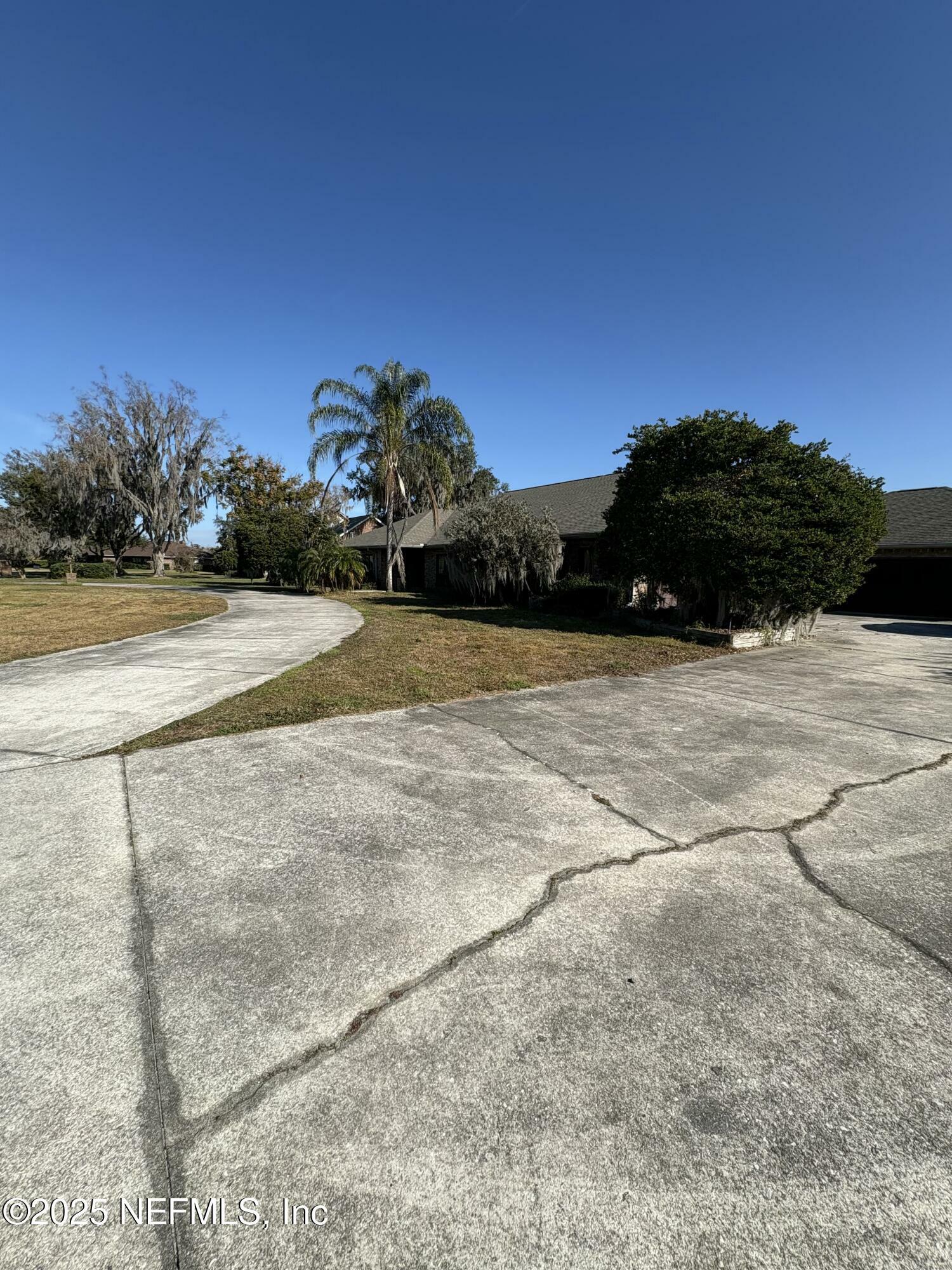 Property Photo:  246 Crystal Cove Drive  FL 32177 