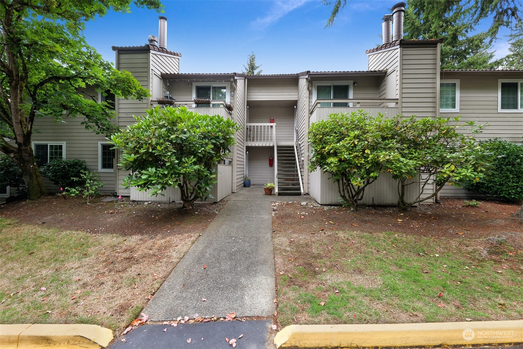 Property Photo:  14200 NE 171st Street A103  WA 98072 