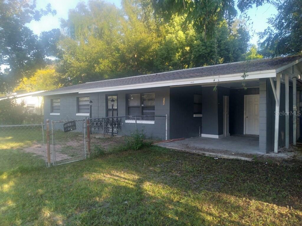 Property Photo:  235 Lake Gertie Road  FL 32720 