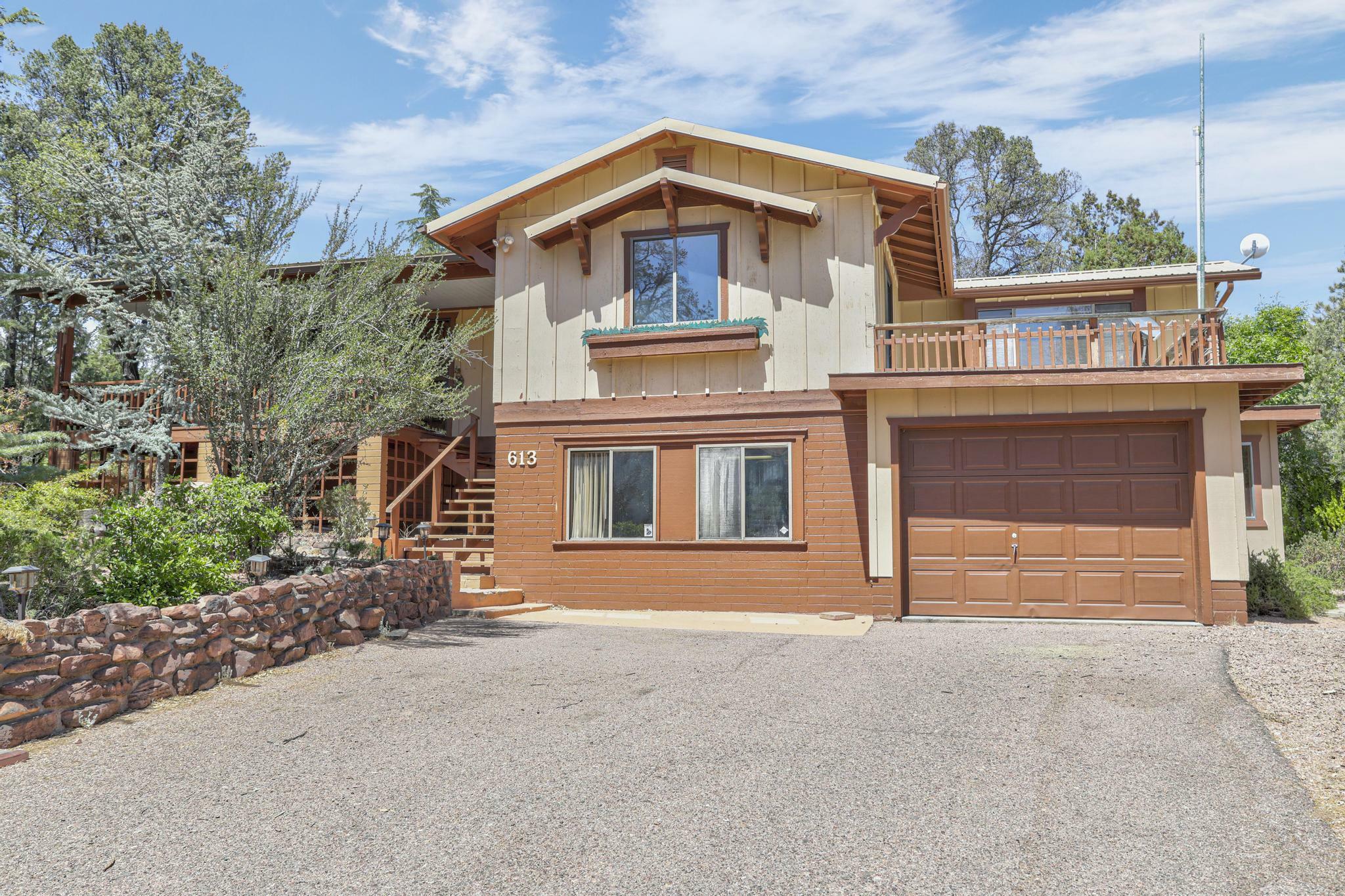 Property Photo:  613 N Granite Drive  AZ 85541 