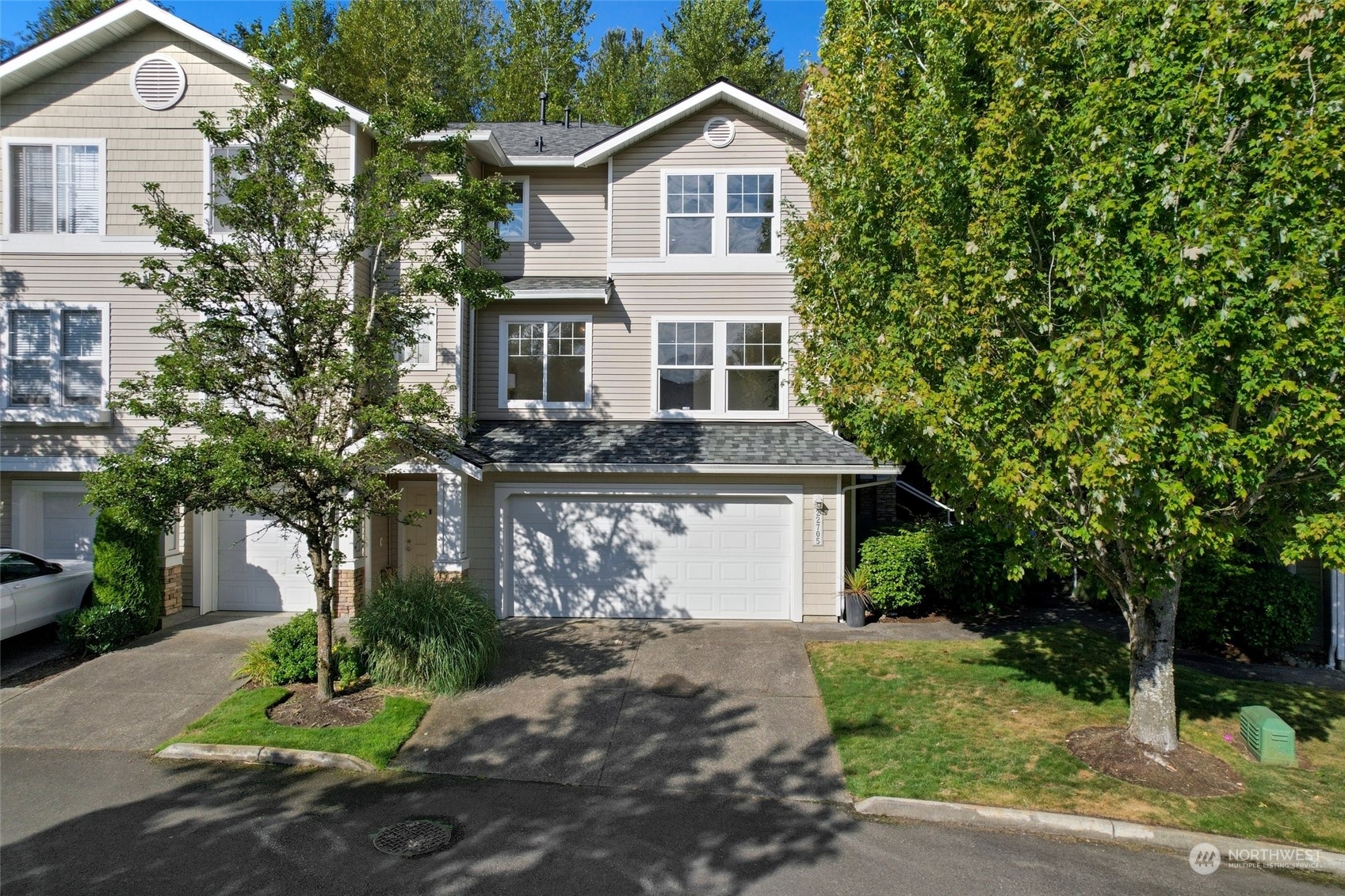 Property Photo:  22705 42nd Place S 3-4  WA 98032 