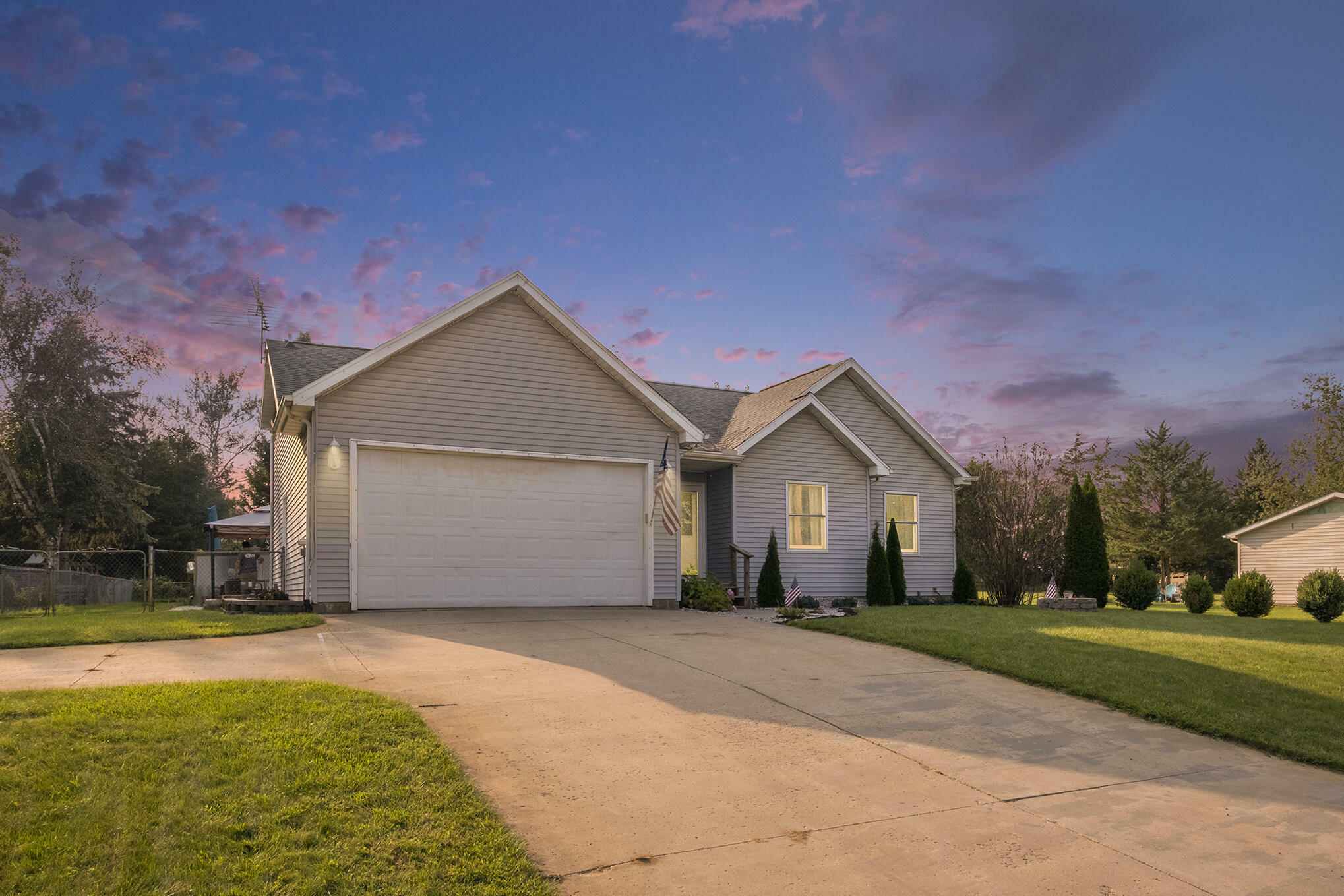 Property Photo: 12920 Kelley Road MI 49230