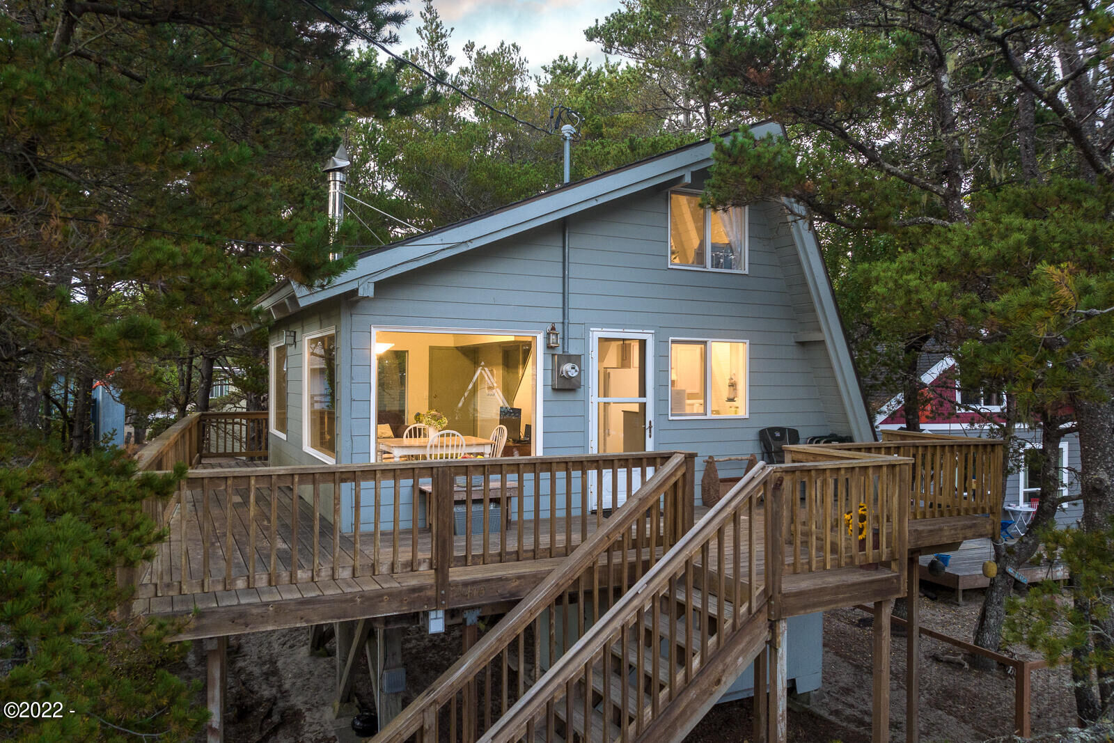 Property Photo: 4410 Mt Angel Avenue OR 97149