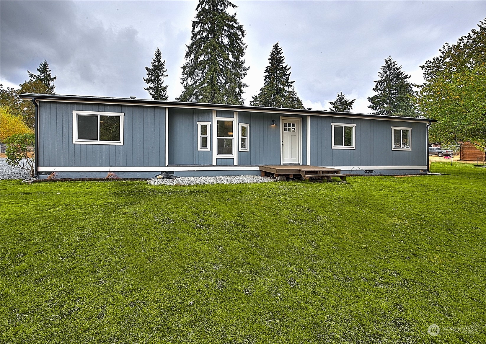 Property Photo:  23411 36th Avenue Ct E  WA 98387 